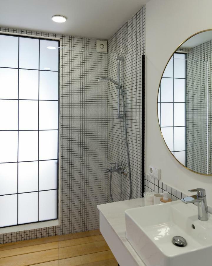 Studio In Central Тбилиси Экстерьер фото