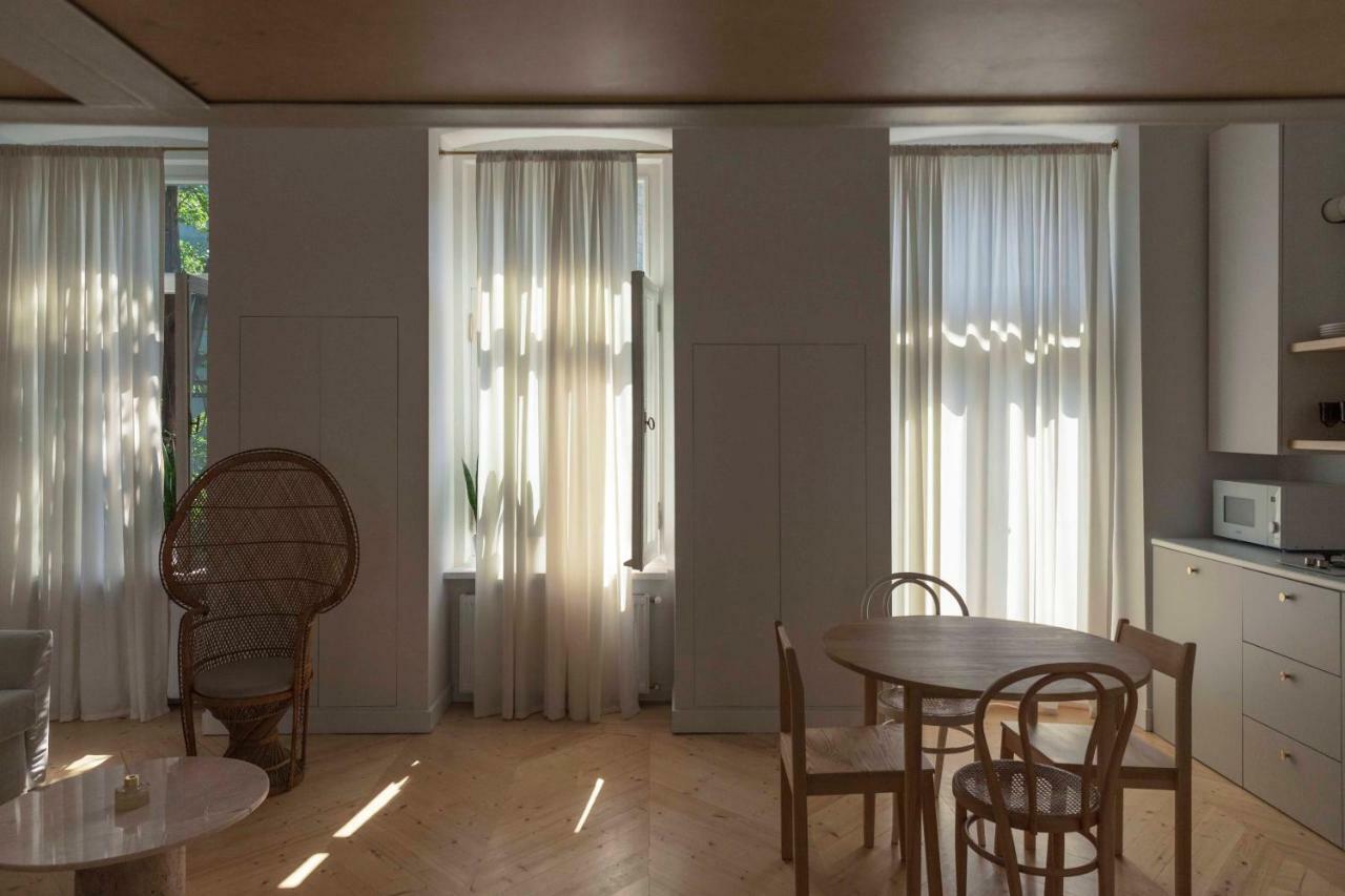 Studio In Central Тбилиси Экстерьер фото